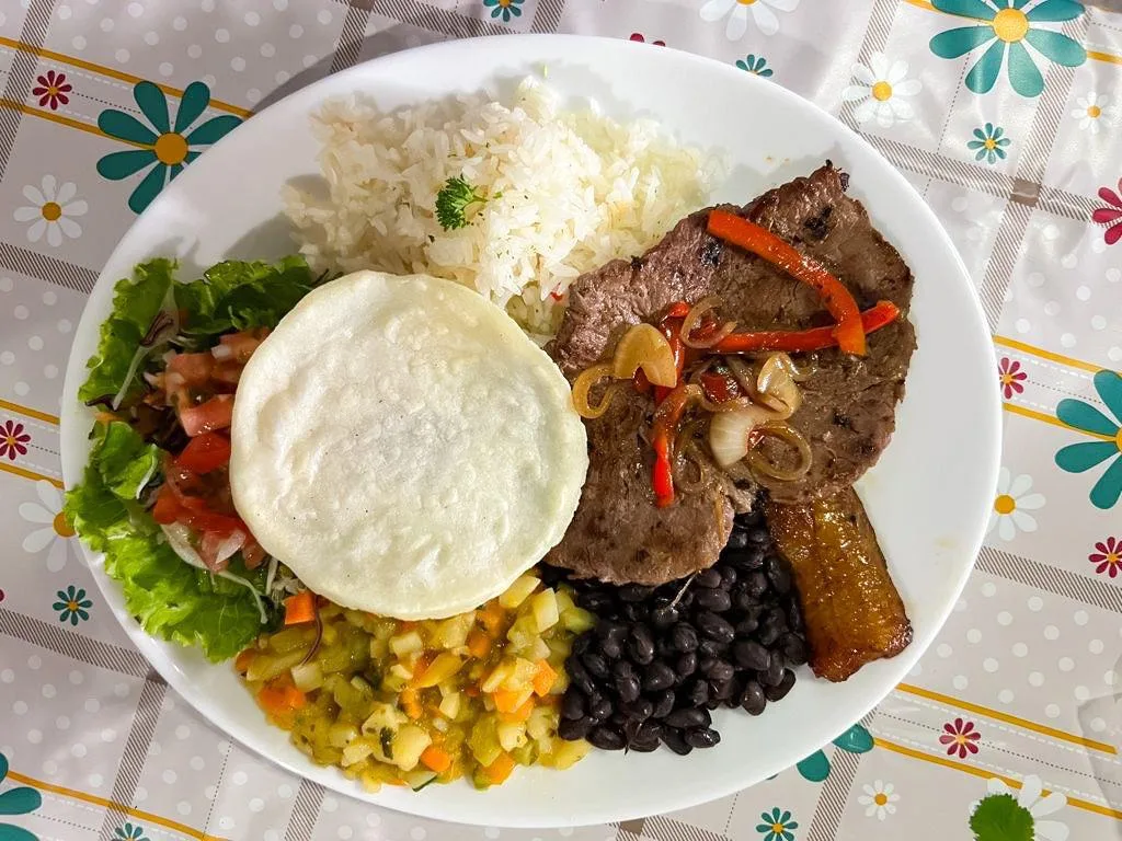Pura Vida Cooking Class – A Taste of Costa Rica